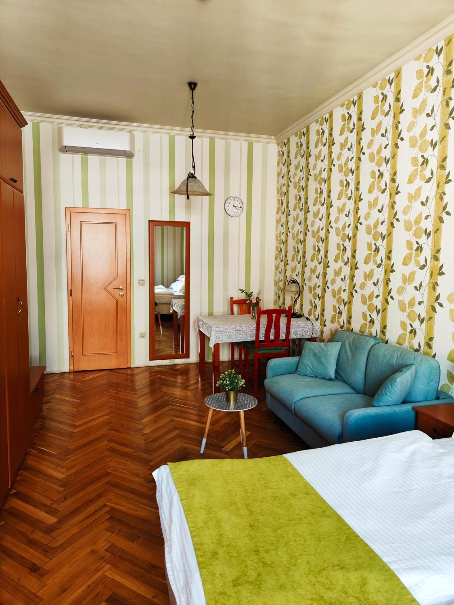 King Apartment Budapest Eksteriør bilde